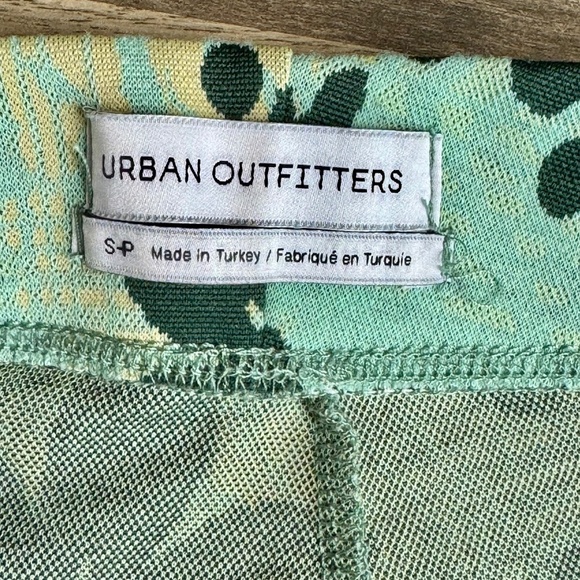 UO Urban Outfitters Bryn Retro Floral Print Pull-On Flare Pants Vintage Size S-P - Picture 5 of 15